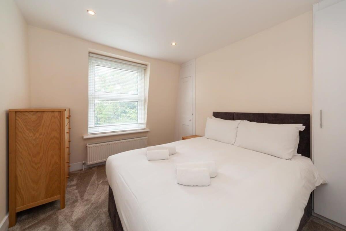 Spacious 2 Bedroom Maisonette In Stratford Londen Buitenkant foto